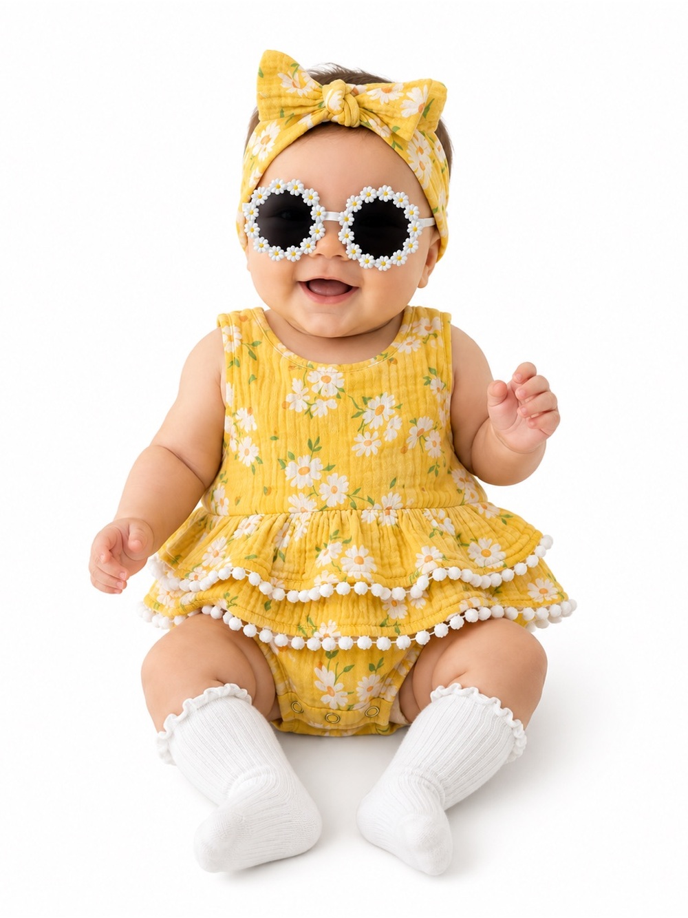 NEW - Rachel Zoe Baby 4 Piece Yellow Daisy Romper Set Sunglasses 3-6M